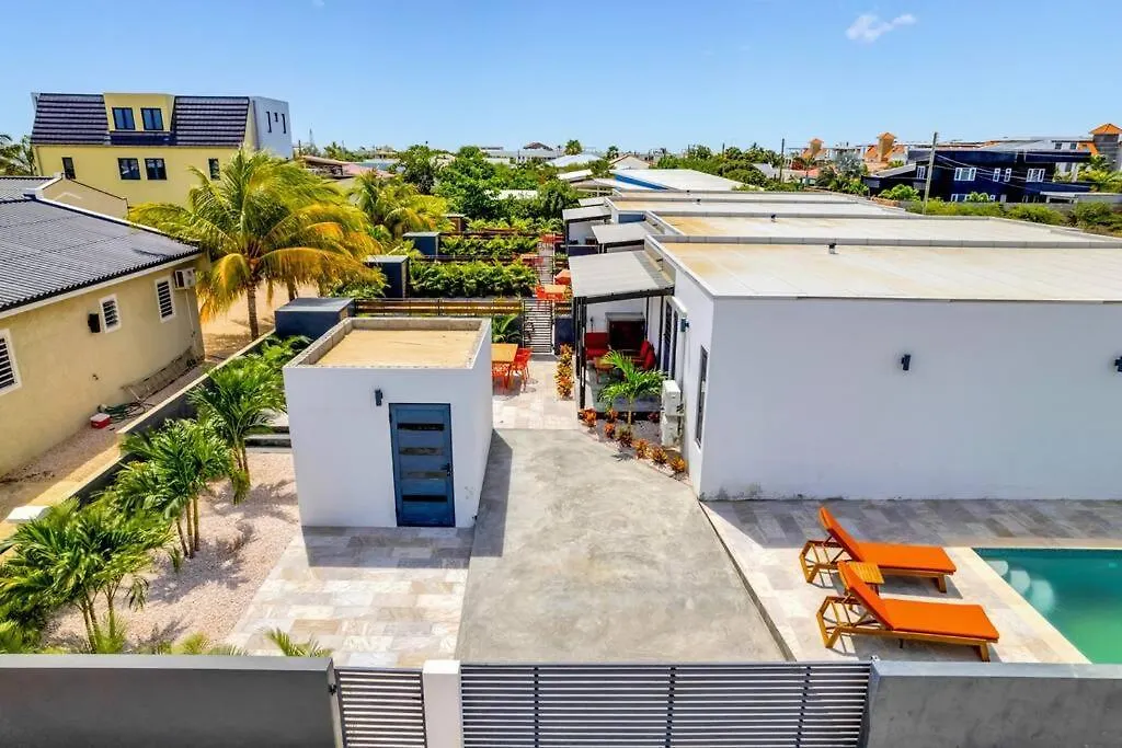 Four Villas With Private Magnesium Pool 3 Min To The Beach Dive Rinse Tank Villa N1 クラレンダイク