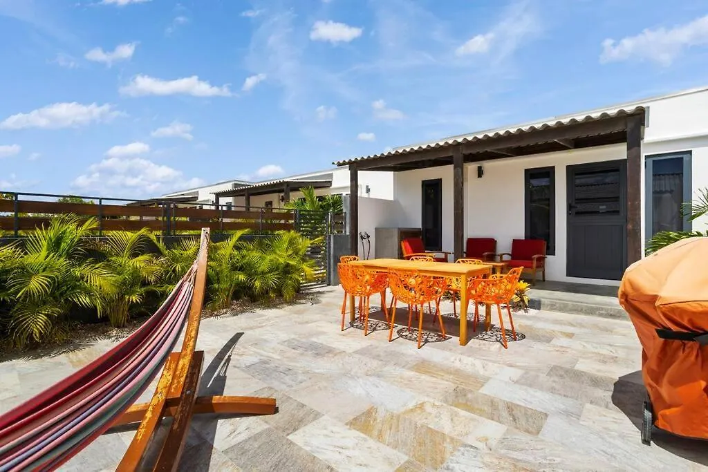 Four Villas With Private Magnesium Pool 3 Min To The Beach Dive Rinse Tank Villa N1 クラレンダイク