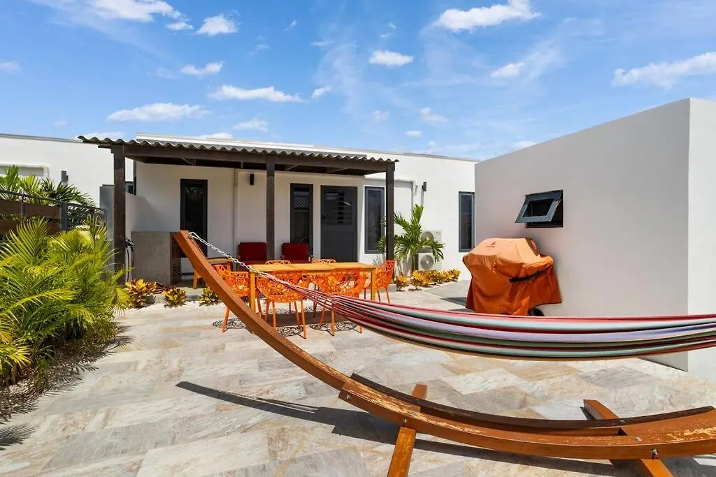 Four Villas With Private Magnesium Pool 3 Min To The Beach Dive Rinse Tank Villa N1 クラレンダイク